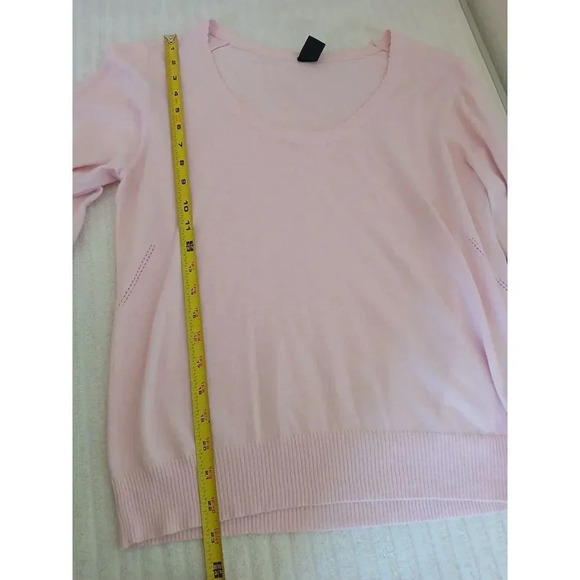 Gap Womens Ligth Sweater Size Large Pink Long Sleeve Round Neck - Picture 9 of 16